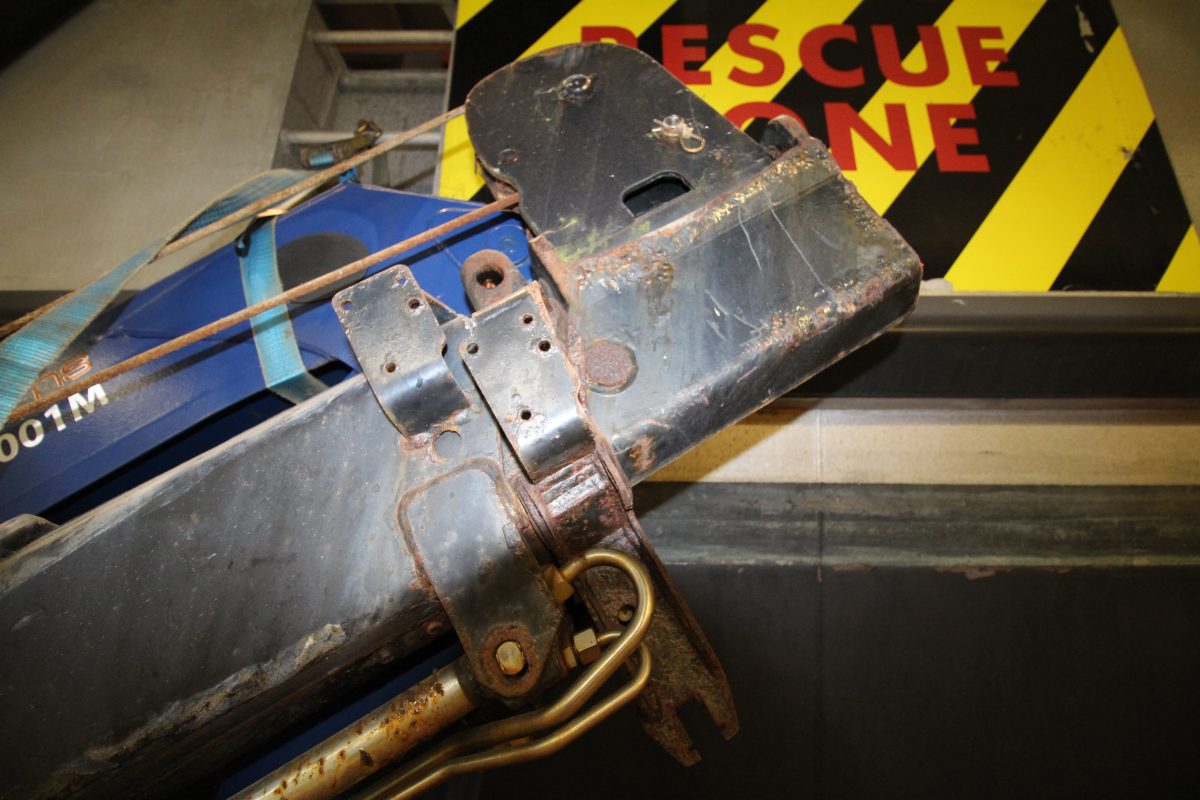 Deck equipment